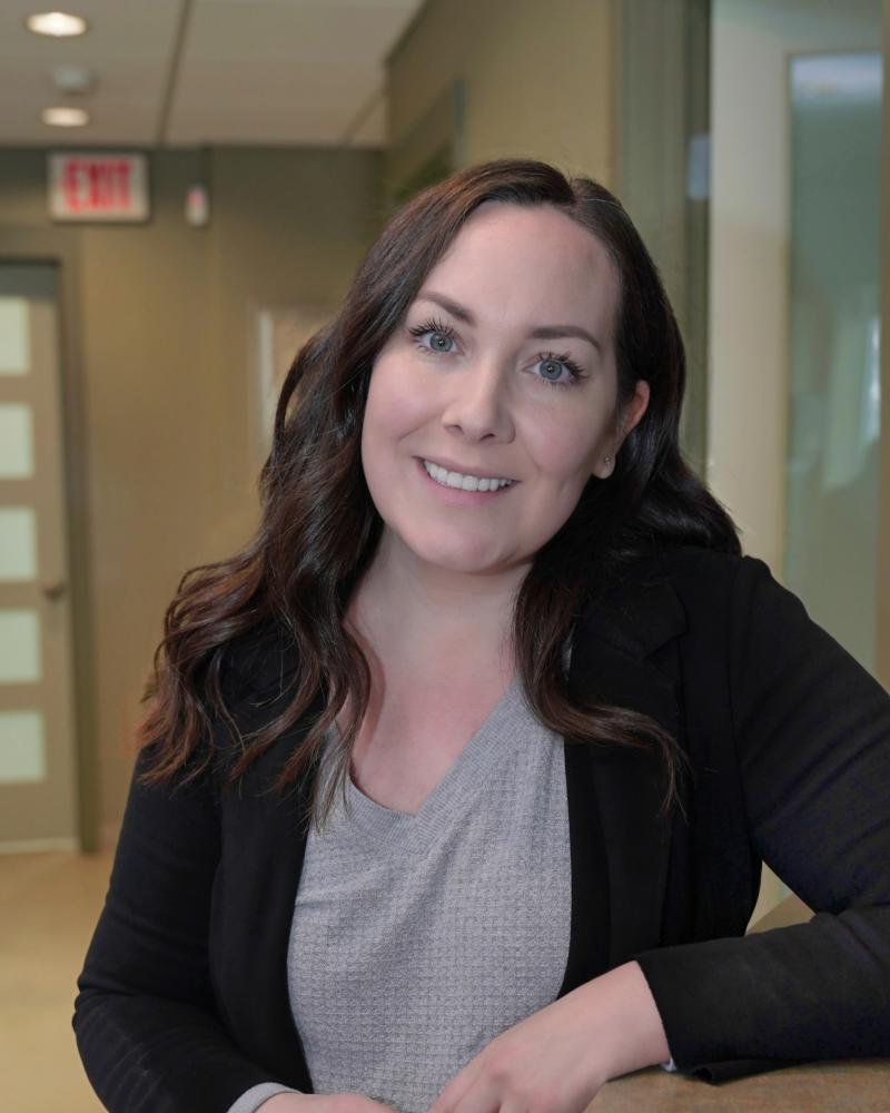 Headshot Ember Rodgers